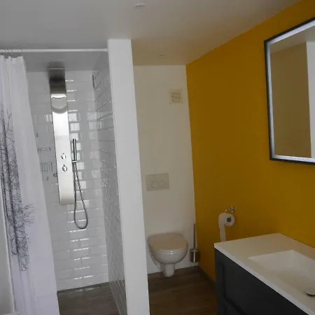 Дом отдыха Barkas 23 Ньивпорт