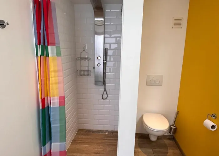 Barkas 23 * ニーウポールト